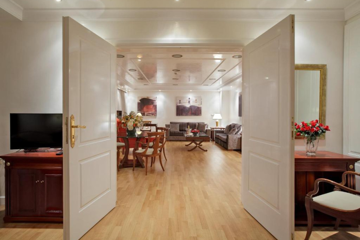 Hotel Piraeus Theoxenia