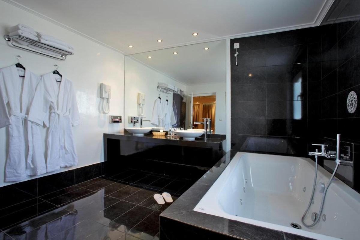Hotel Piraeus Theoxenia