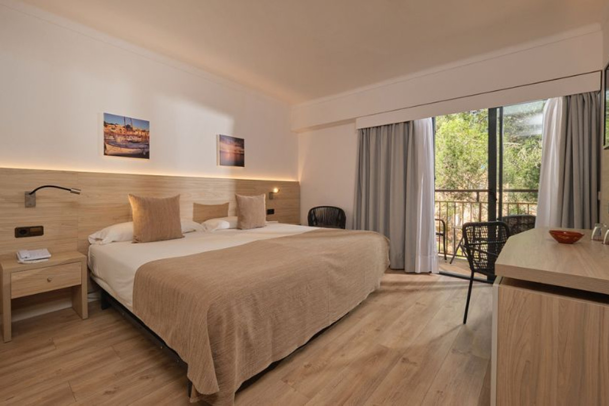 Hotel Playa Mondragó