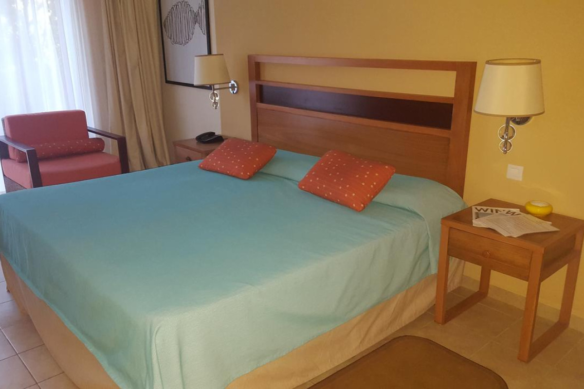 Hotel Playa Paraiso