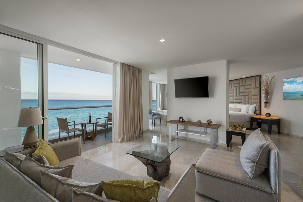 PLAYACAR PALACE