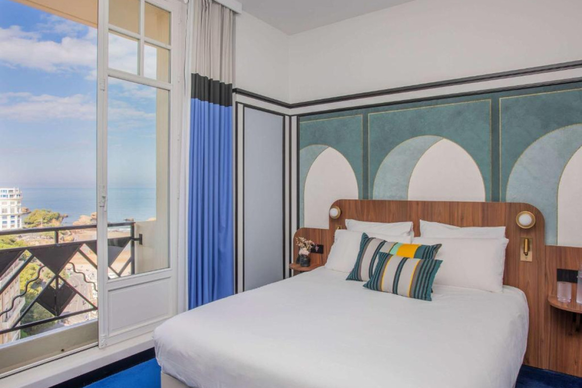 Hotel Plaza Biarritz Plage - Handwritten Collection
