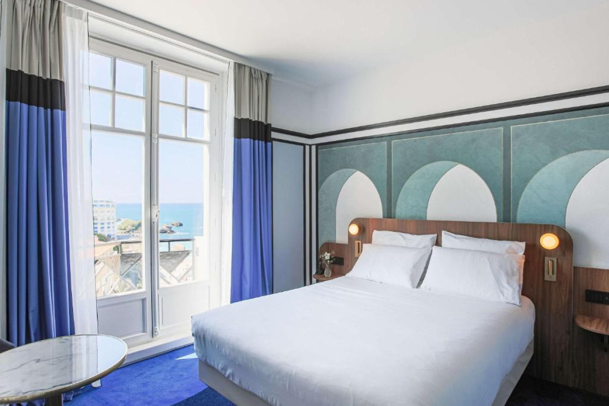 Hotel Plaza Biarritz Plage - Handwritten Collection