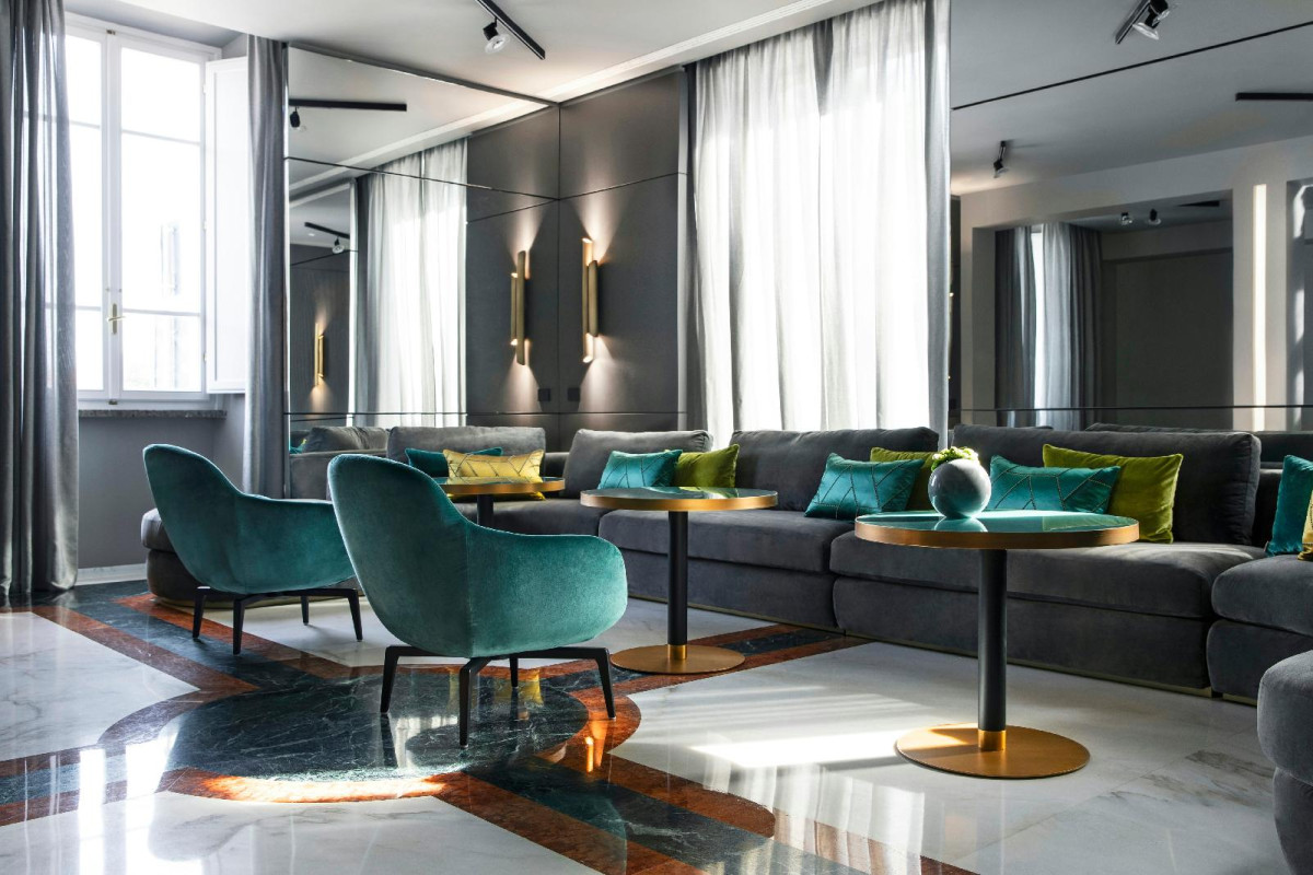Hotel Plaza E De Russie