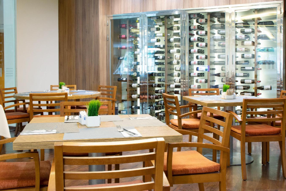 Hotel Port Feria Valencia