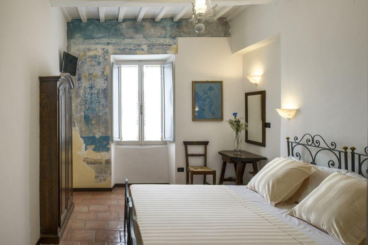 Hotel Porta Marmorea