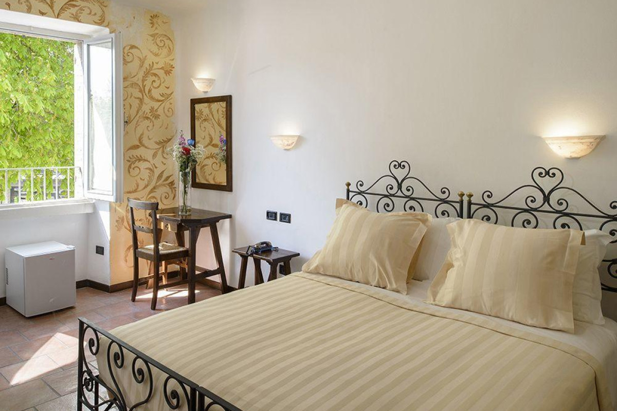 Hotel Porta Marmorea