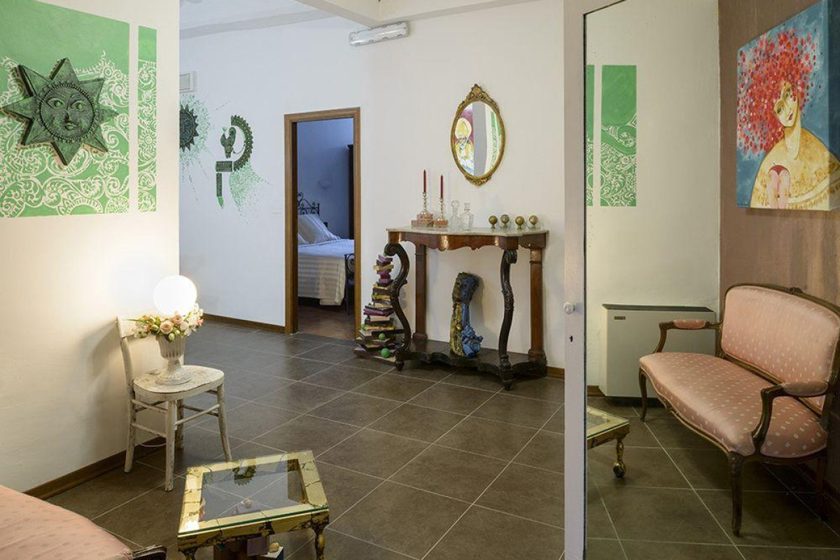 Hotel Porta Marmorea