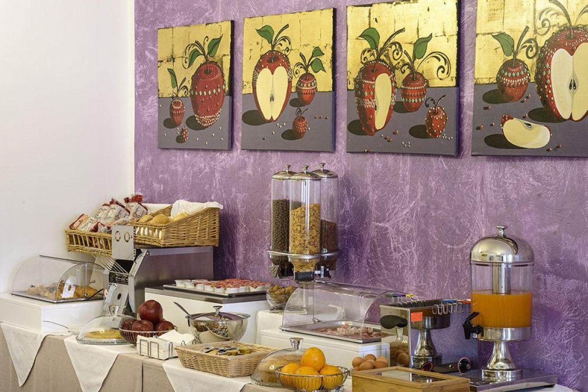 Hotel Porta Marmorea