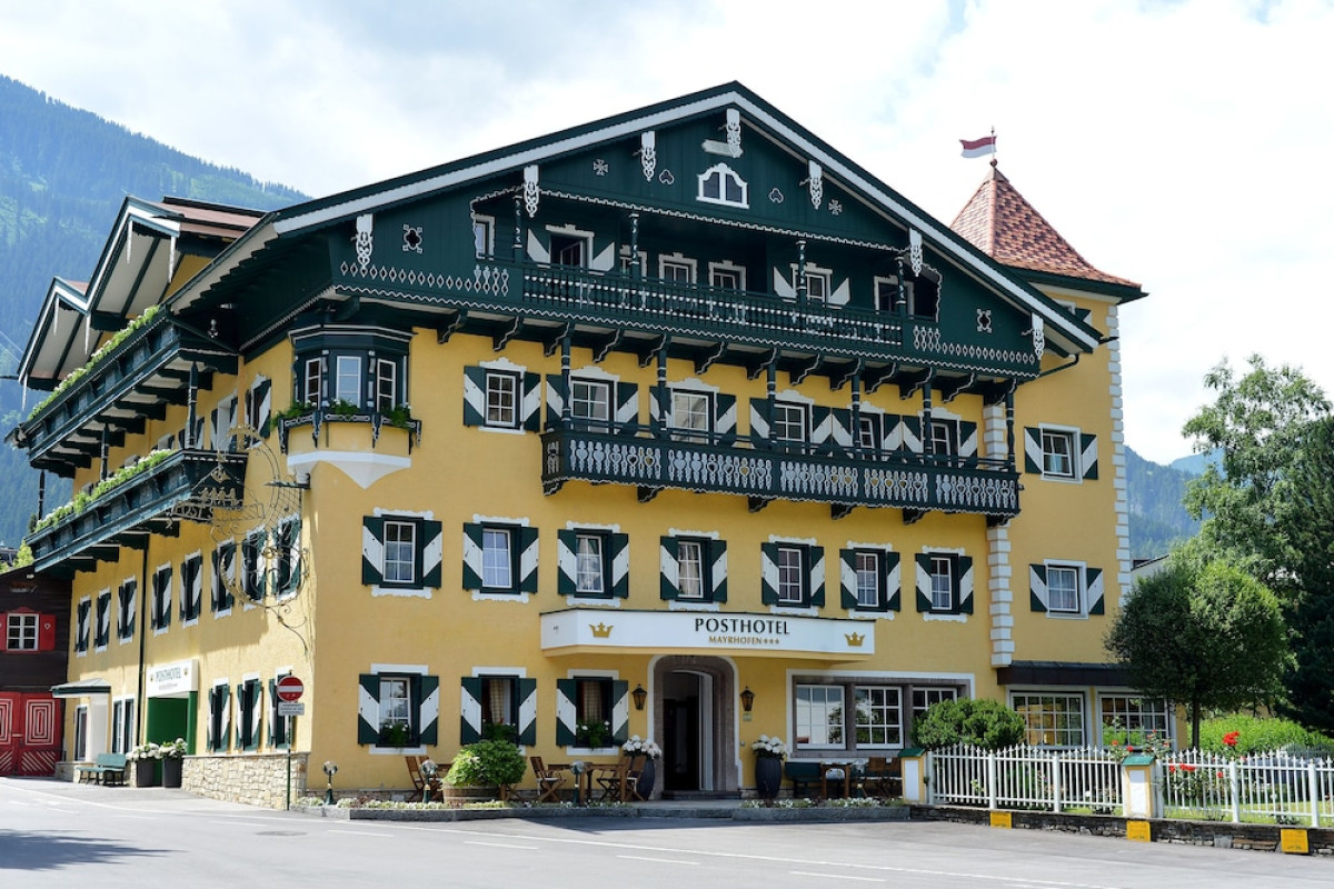 HOTEL POSTSCHLÖSSL