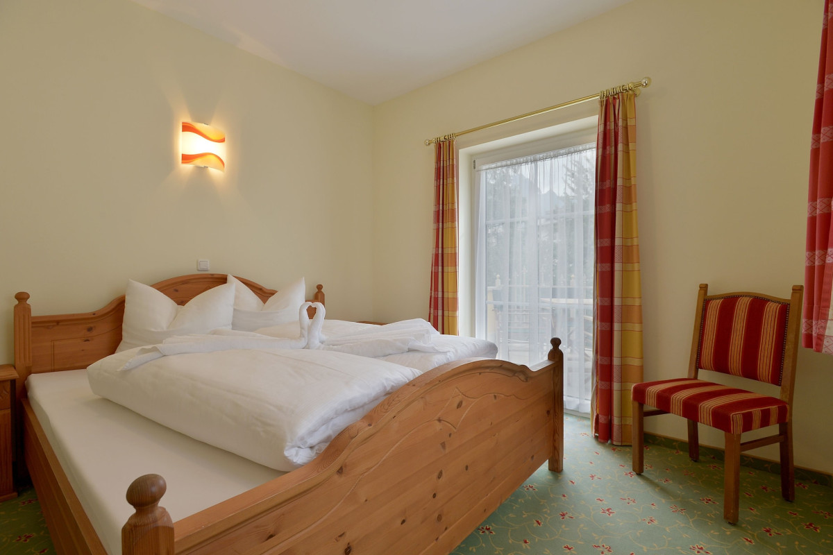 HOTEL POSTSCHLÖSSL