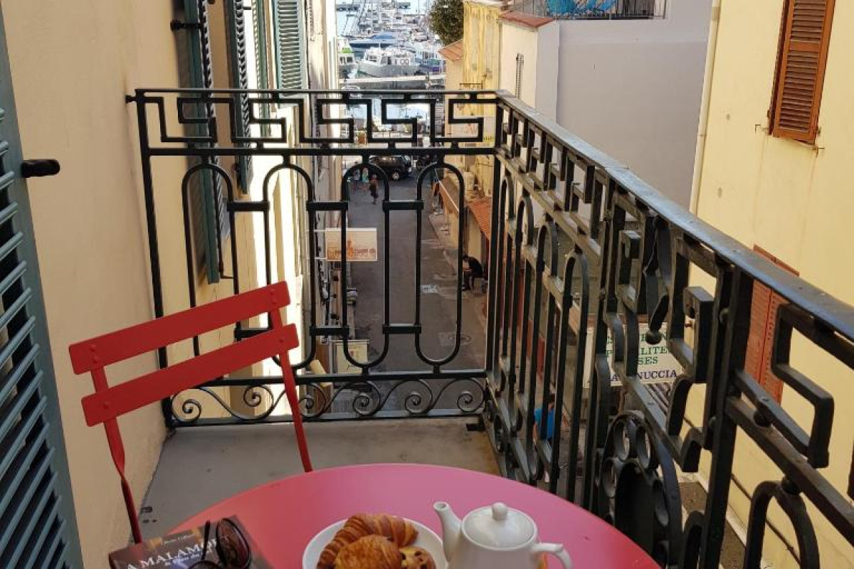 Hotel POZZO DI BORGO