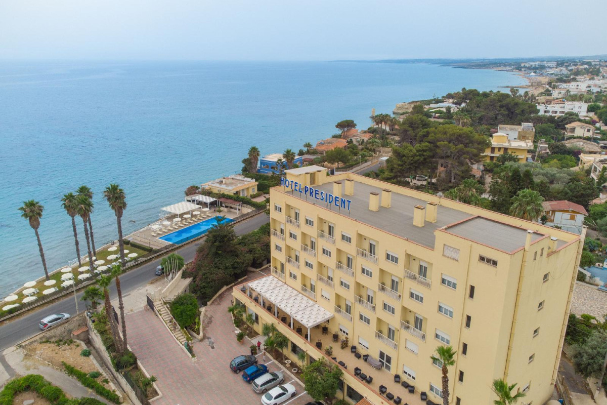 Hotel President Sea Palace