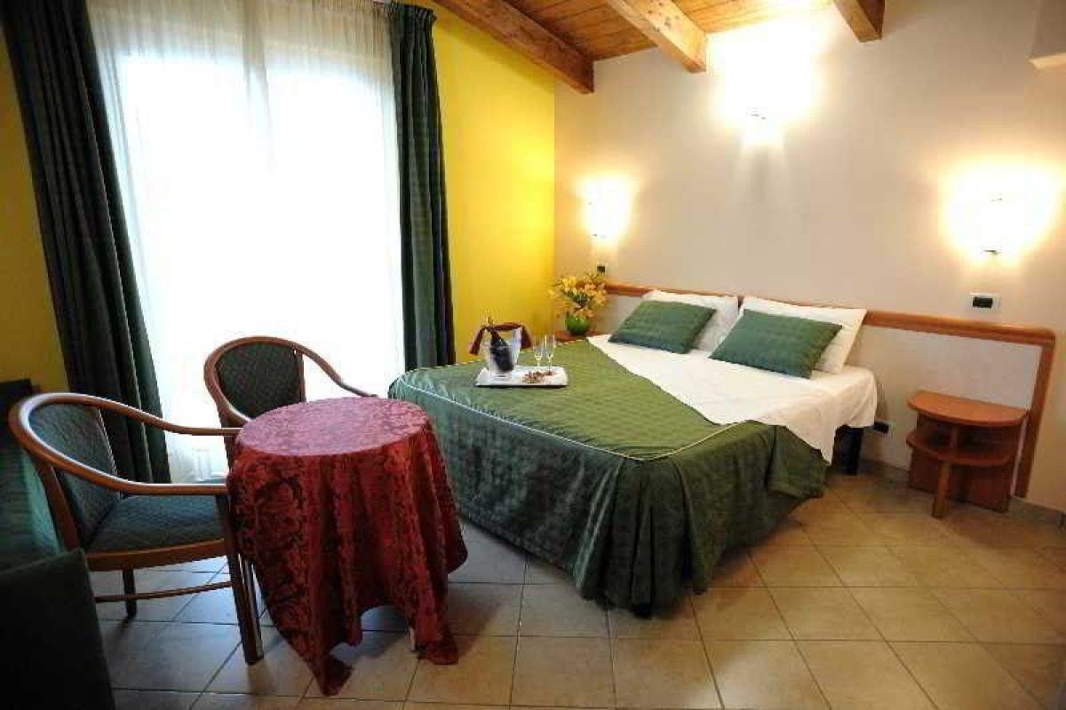 Hotel Prestige