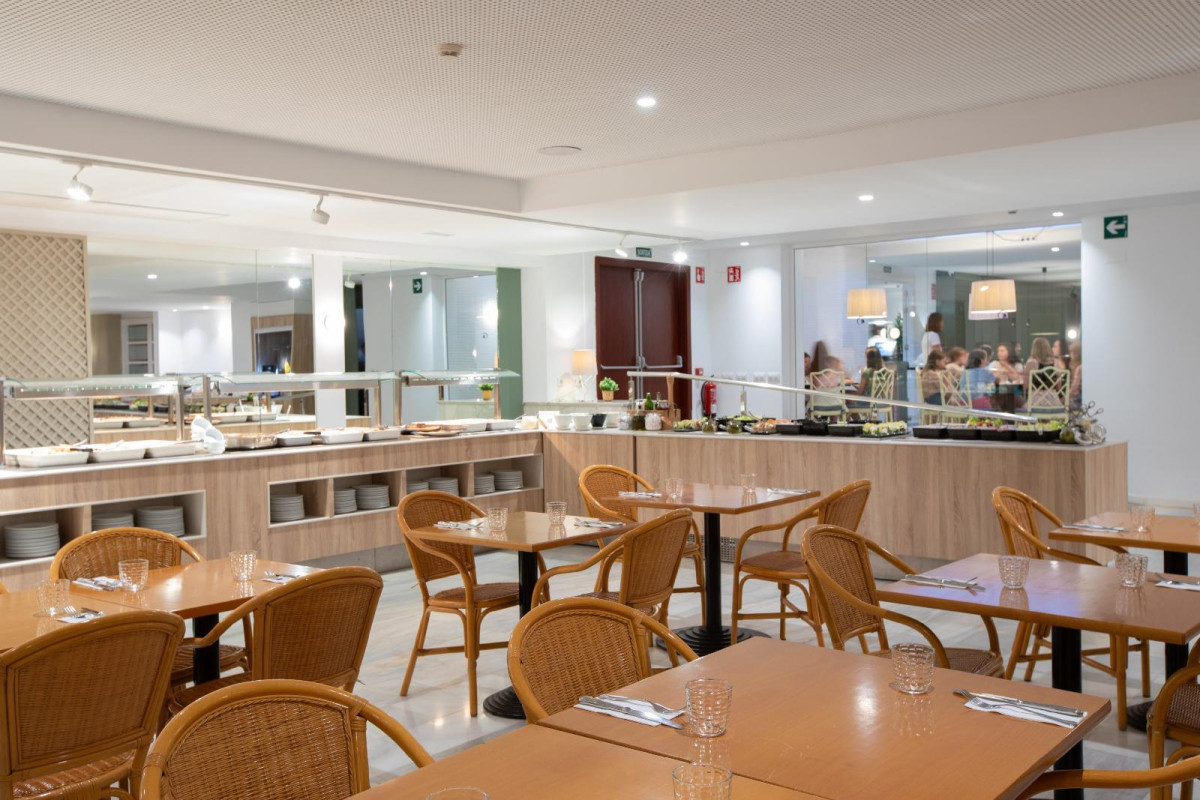 PRESTIGE SANT MARC HOTEL