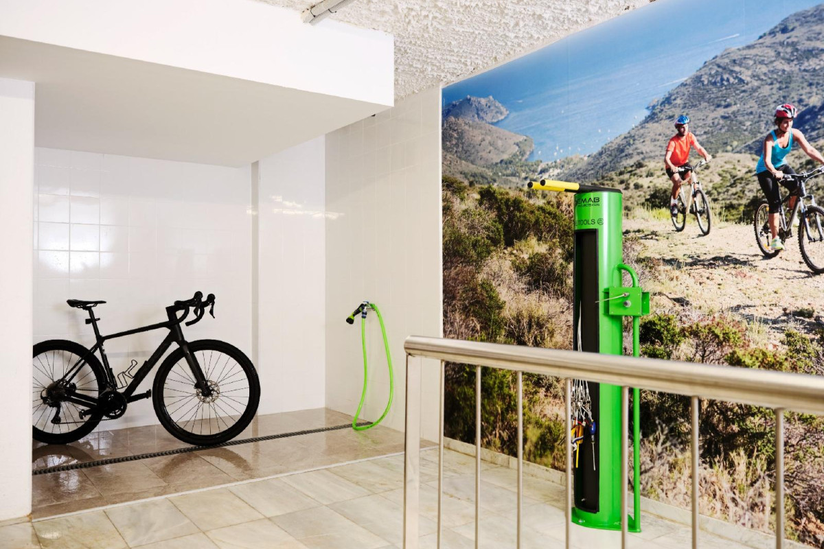 PRESTIGE SANT MARC HOTEL