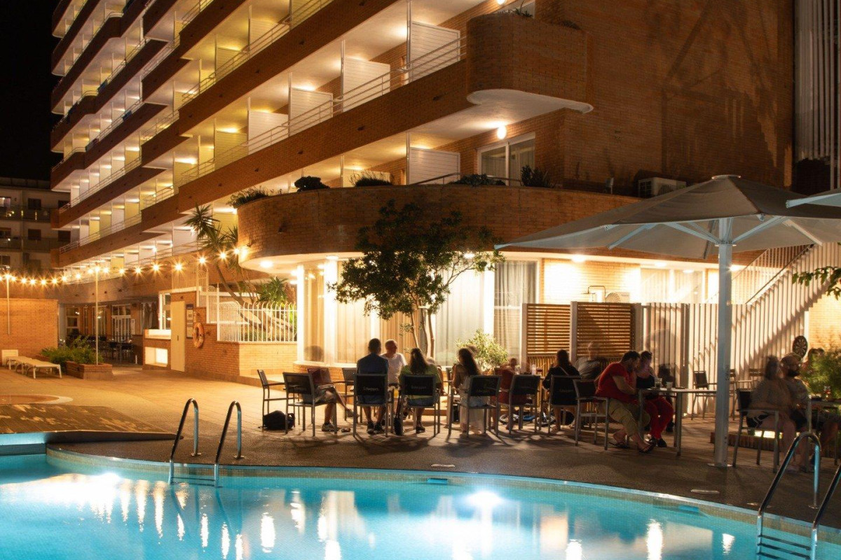 PRESTIGE SANT MARC HOTEL