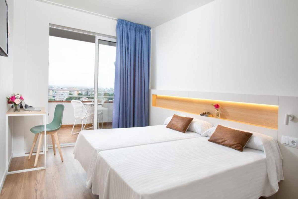 PRESTIGE SANT MARC HOTEL