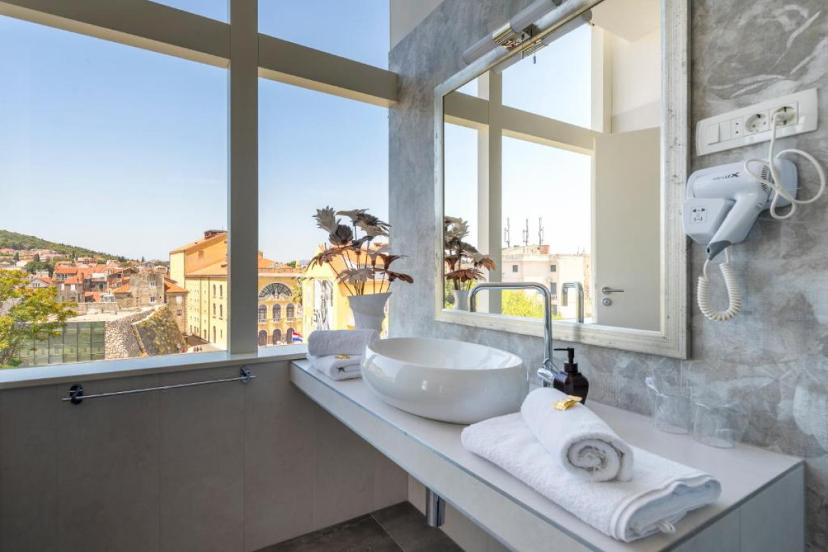 Hotel Prima Luce Downtown