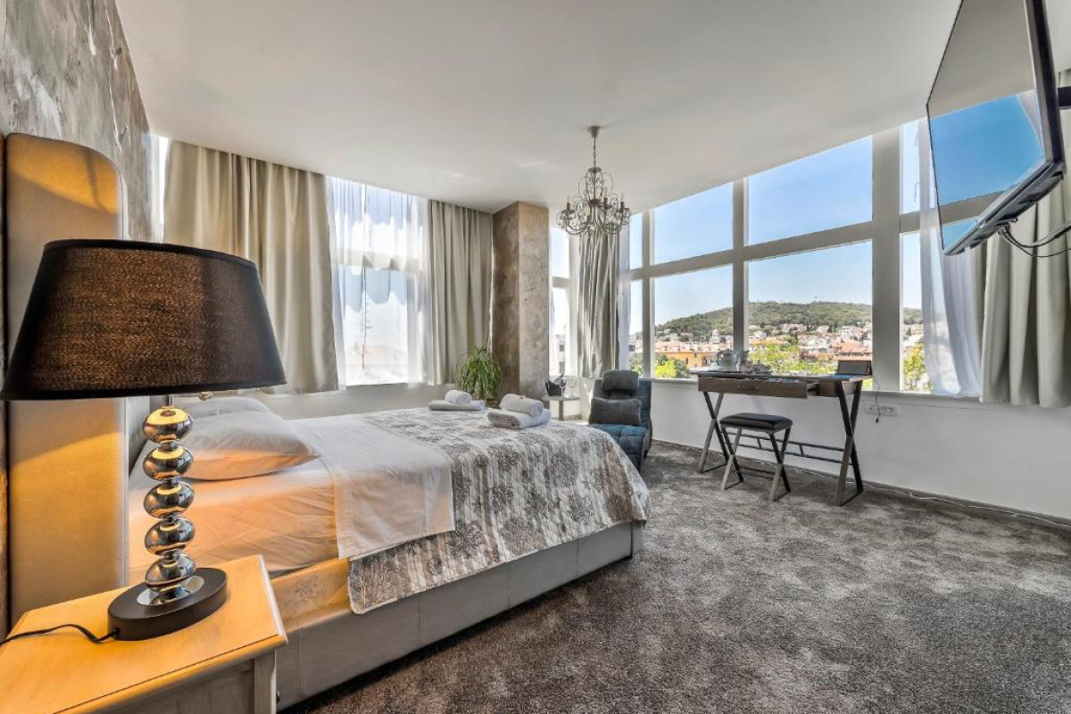 Hotel Prima Luce Downtown