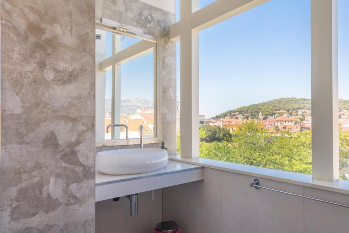 Hotel Prima Luce Downtown