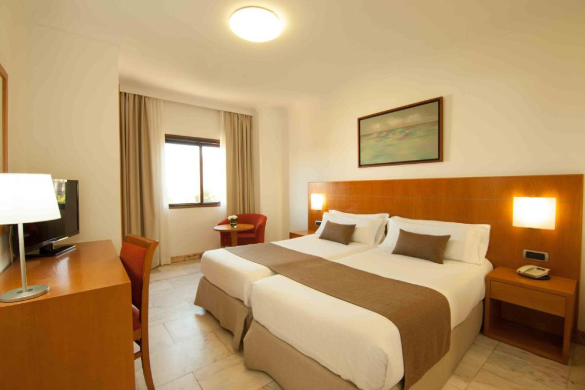 HOTEL PRÍNCIPE PAZ