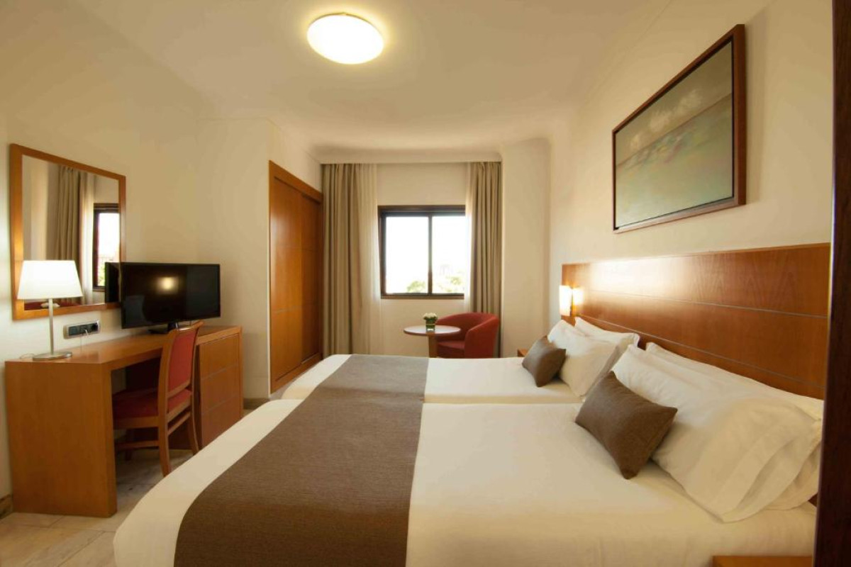 HOTEL PRÍNCIPE PAZ