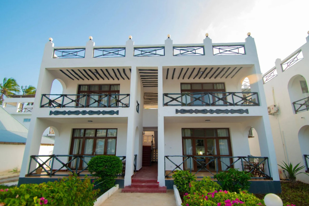 Hotel Protels La Plage