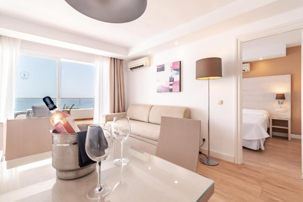 Hotel Puerto Azul Marbella