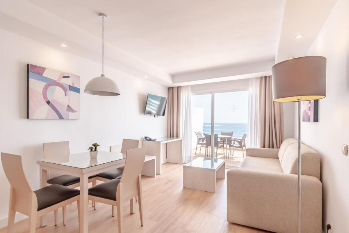 Hotel Puerto Azul Marbella