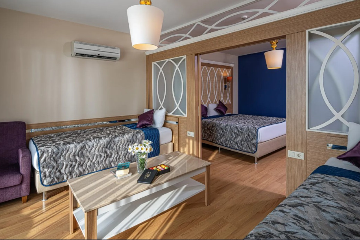 QUATTRO FAMILY CLUB DEM HOTEL