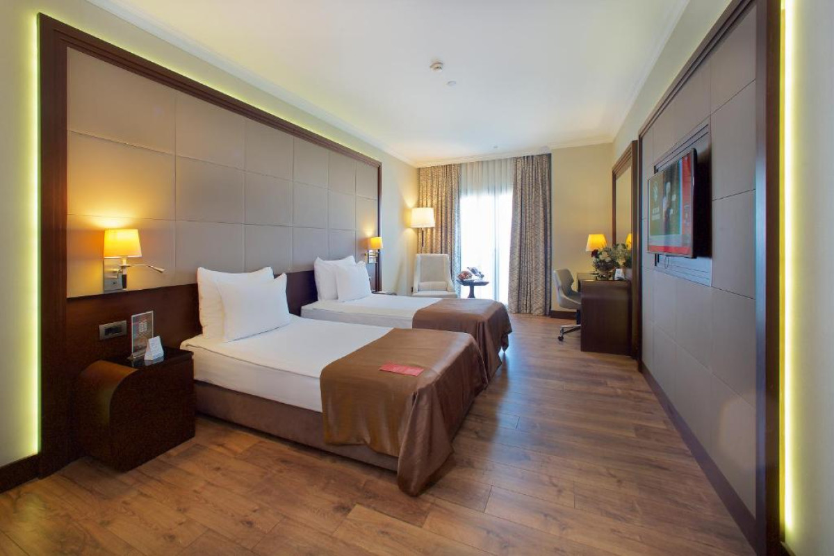 Hotel Ramada by Wyndham Istanbul Merter