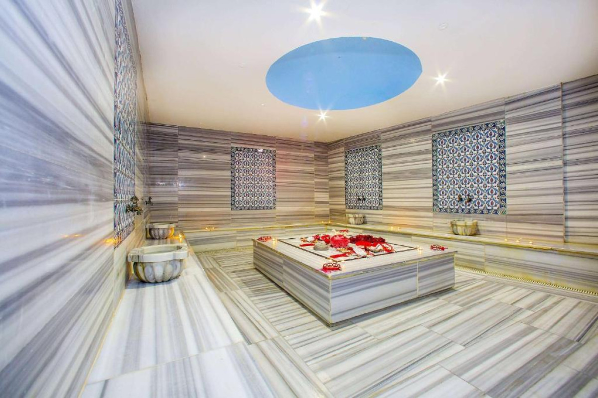 Hotel Ramada by Wyndham Istanbul Merter