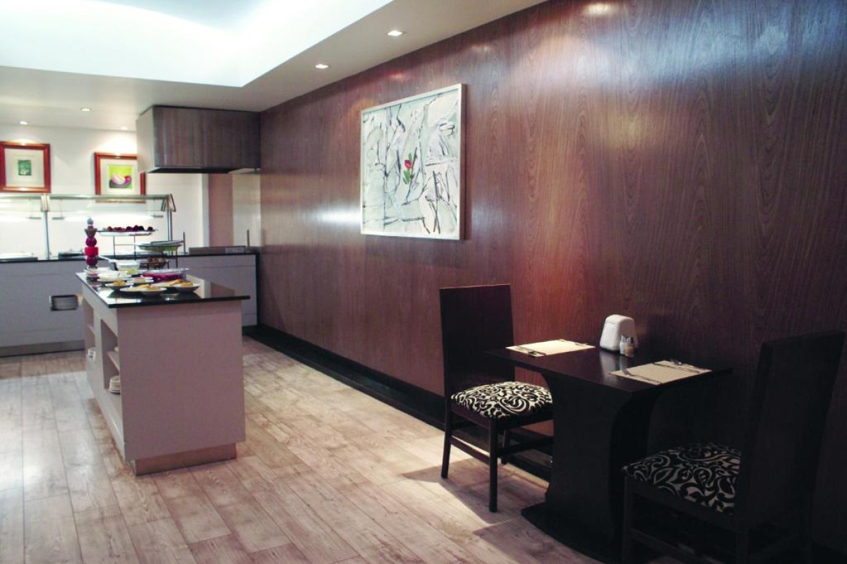 Hotel Regente City
