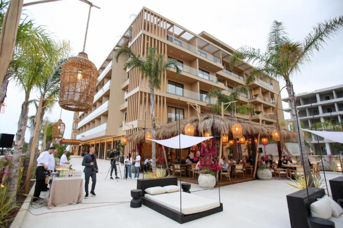 Hotel Regina Palm Resort