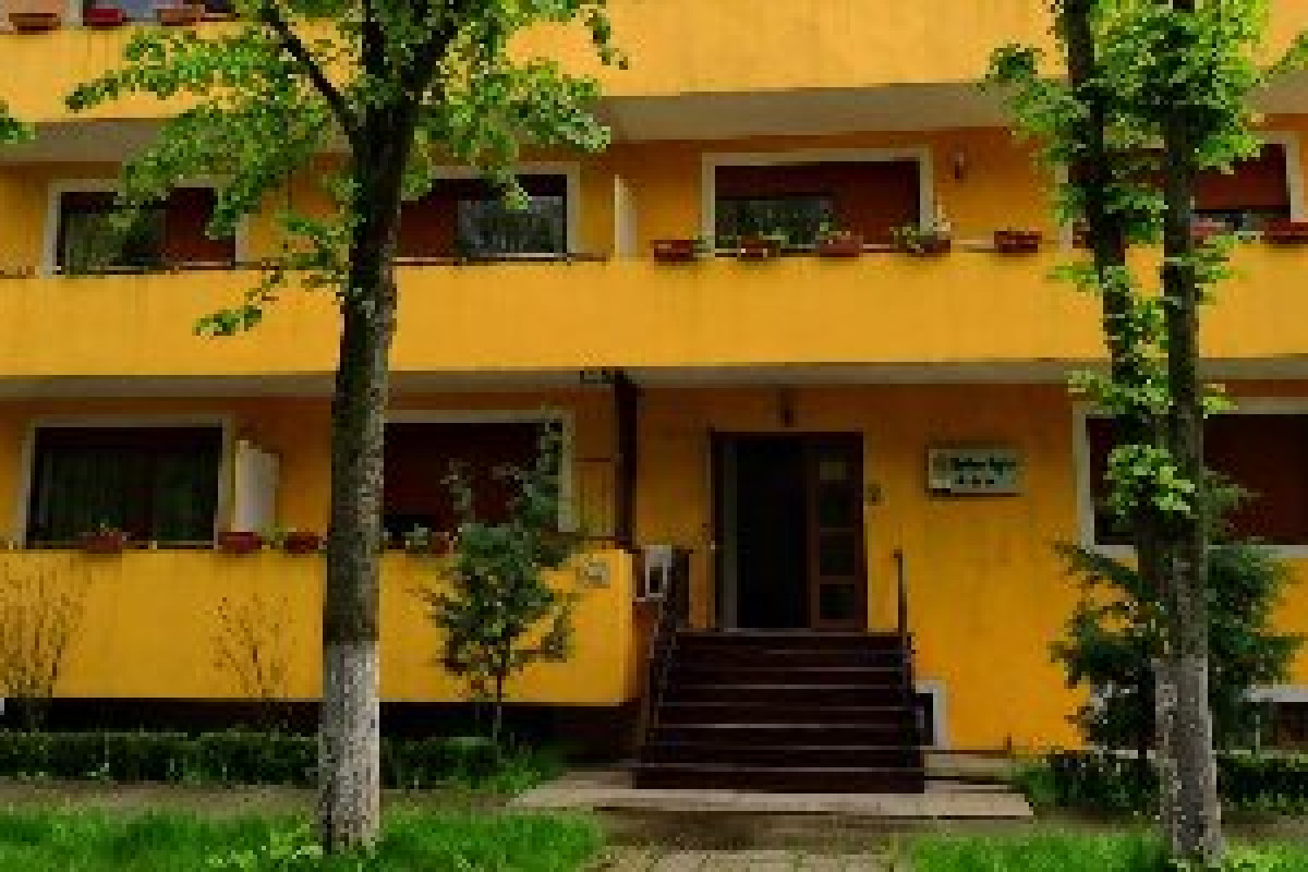 Club Residence CM