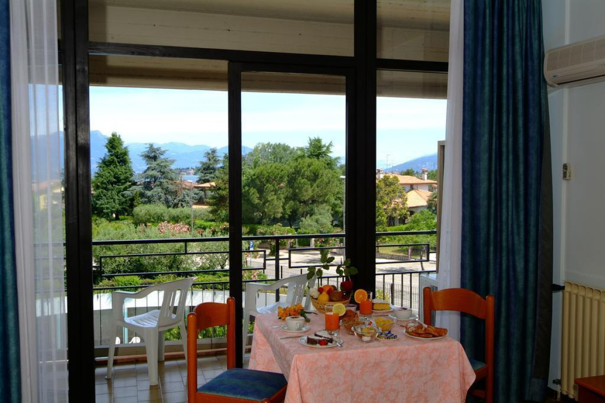 Hotel Residence Holiday