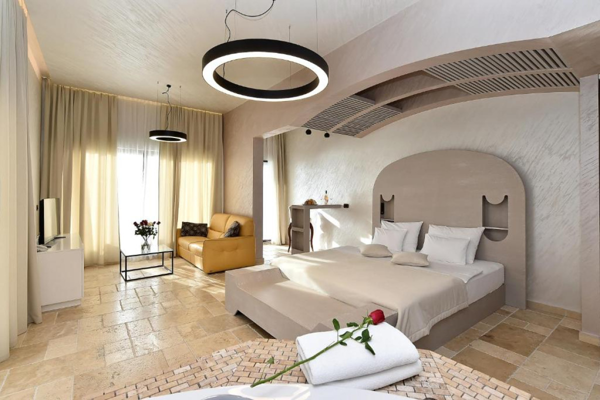 Hotel Resort Wind Rose