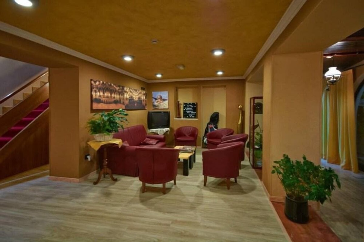 Hotel Ristorante La Grotta