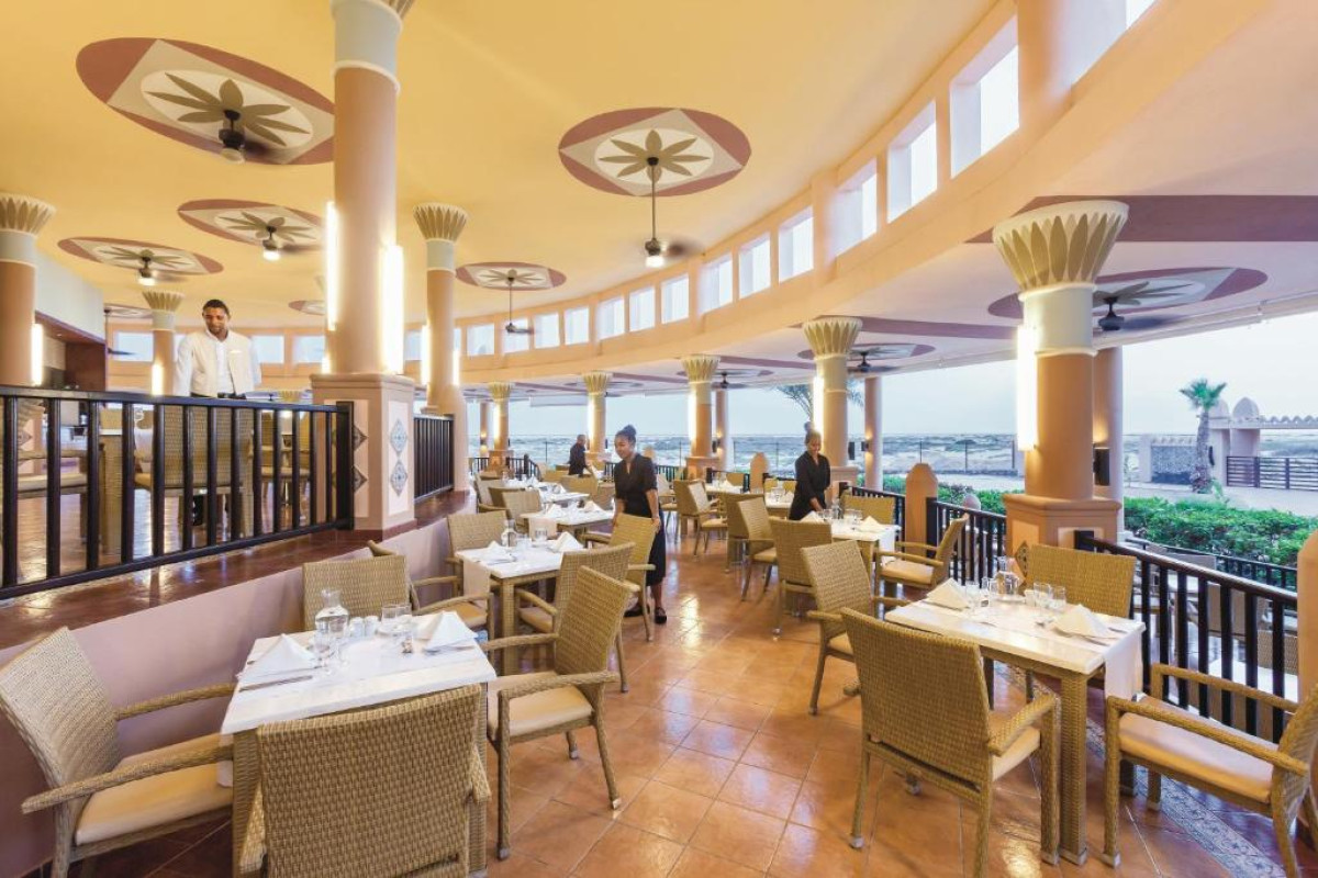 Hotel Riu Funana