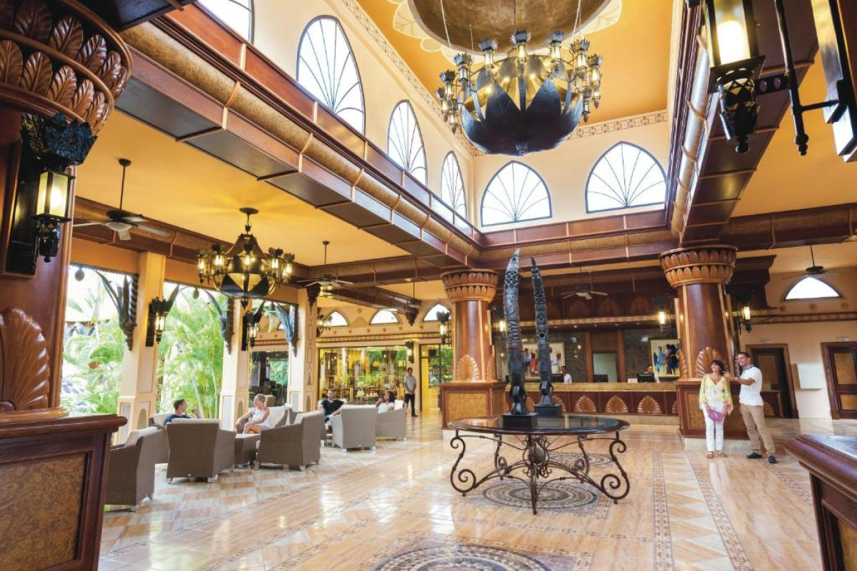 Hotel Riu Funana