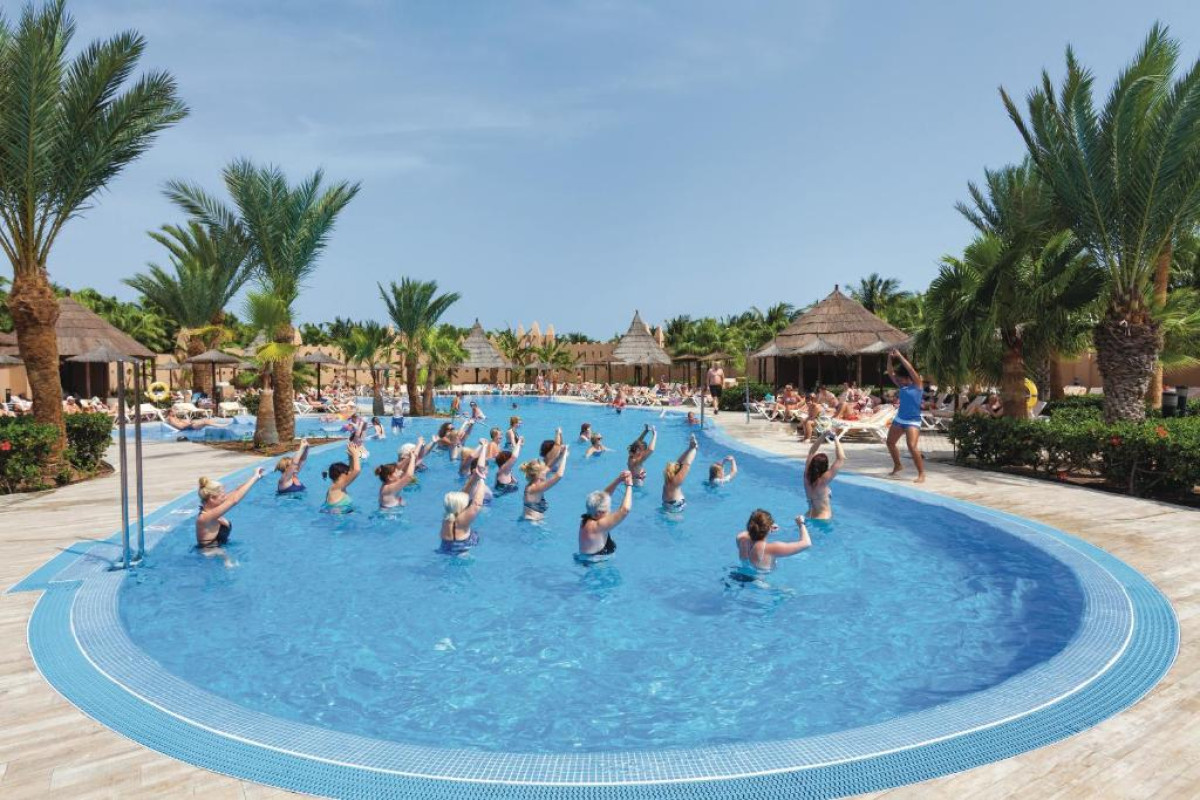 Hotel Riu Funana