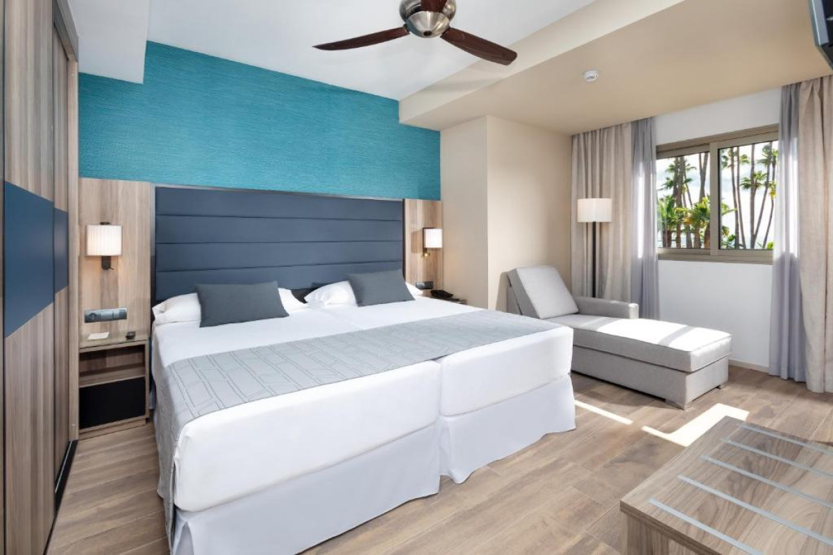 Riu Palace Oasis