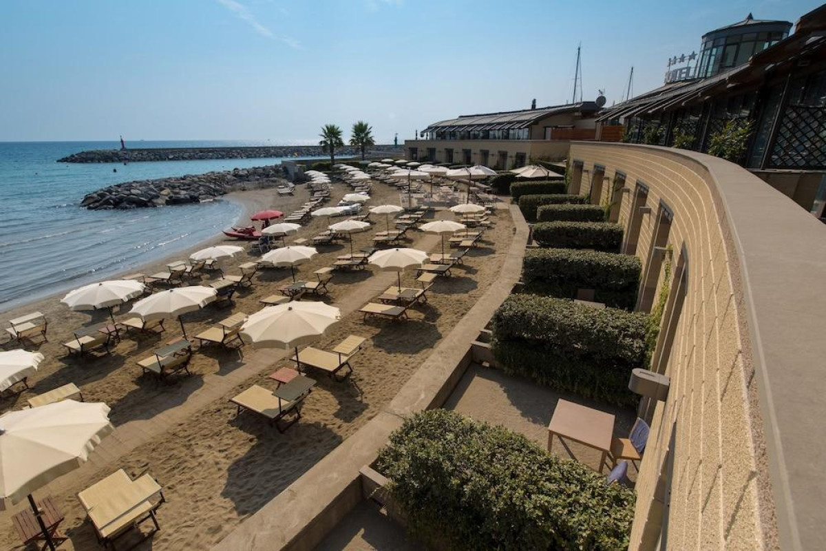 Hotel Riviera dei Fiori