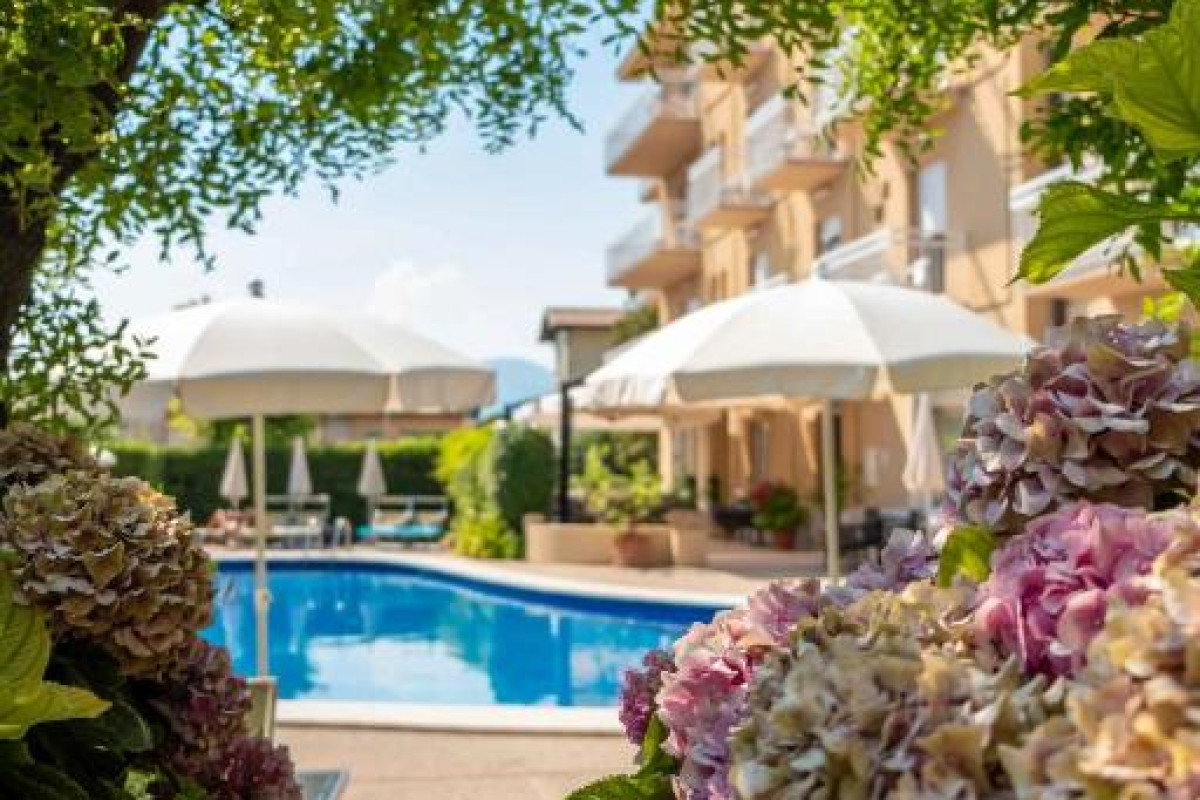 Hotel Romeo