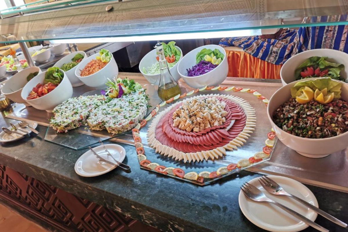 Hotel Royal Jinene Beach & Spa
