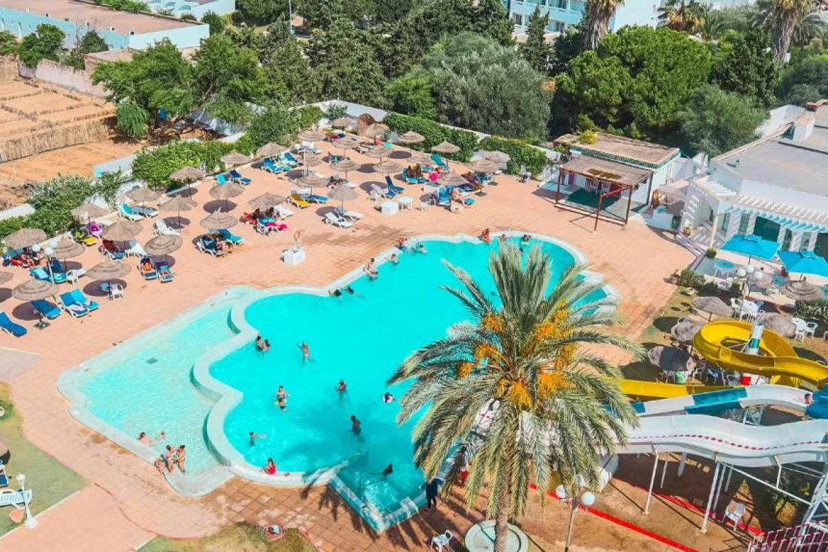 Hotel Royal Jinene Beach & Spa