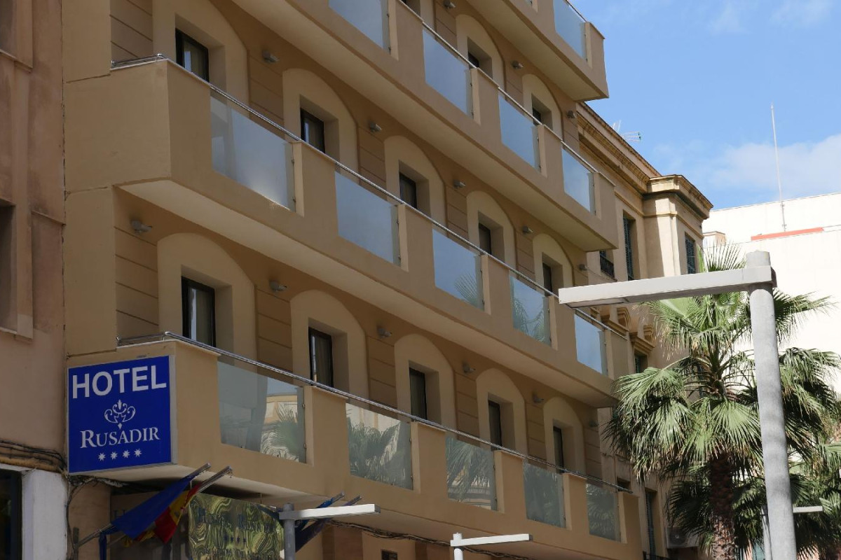 Hotel Rusadir