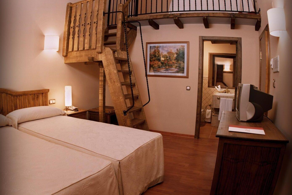 Hotel Ruta Imperial