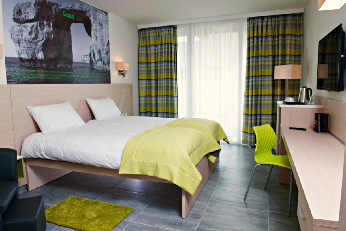 Hotel Santana